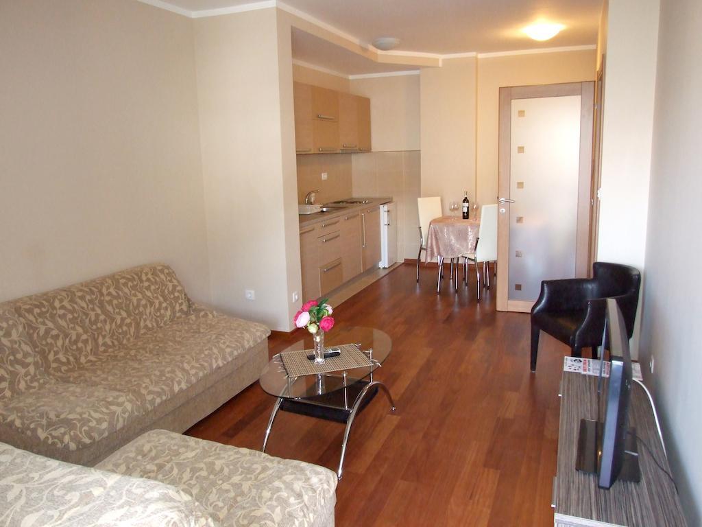 Apartments Oaza 2 Petrovac الغرفة الصورة