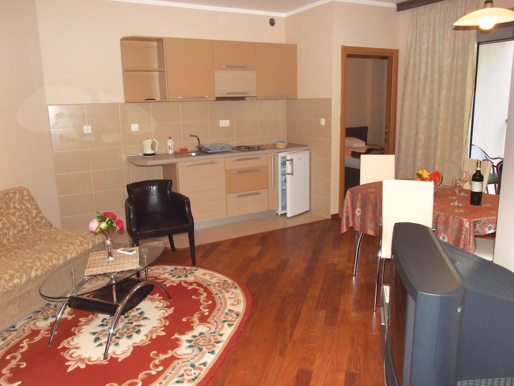Apartments Oaza 2 Petrovac الغرفة الصورة